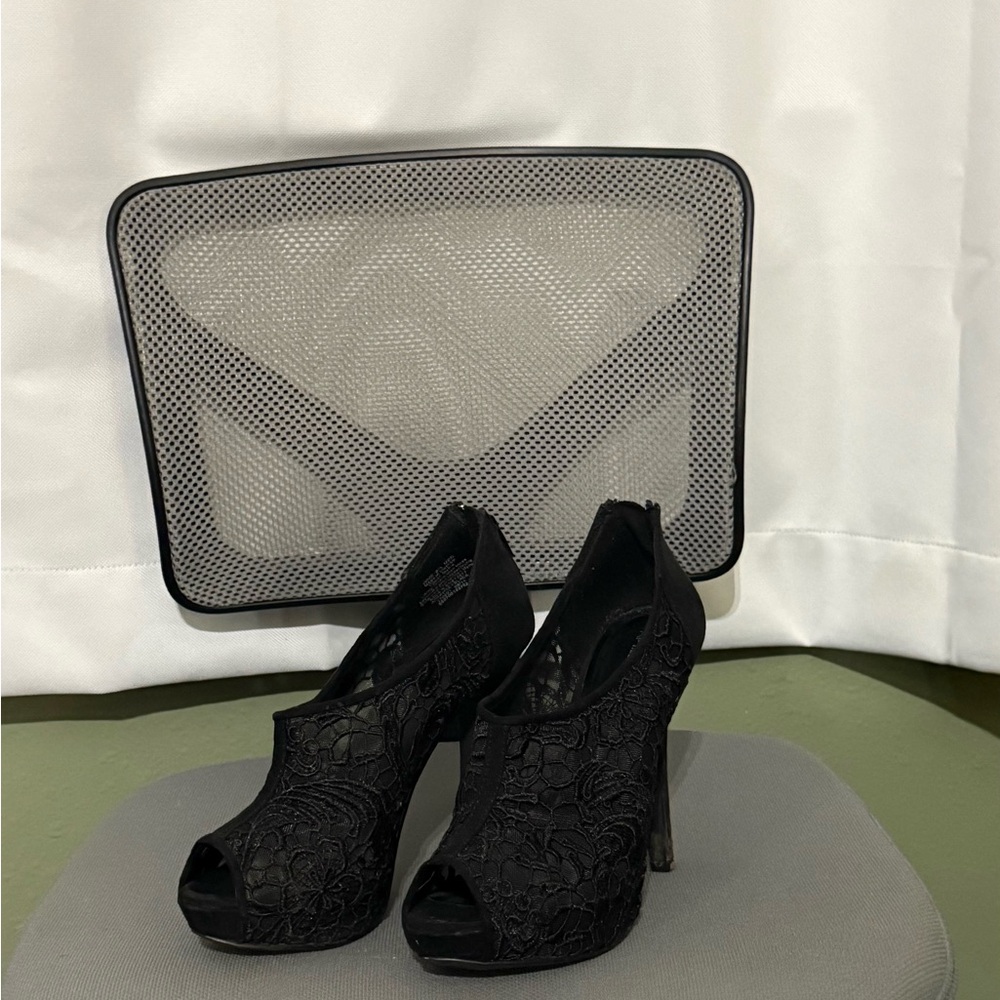 Elegant Black Lace Peep-Toe Heels